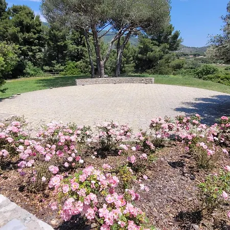 בית הארחה Poggio Di Sole