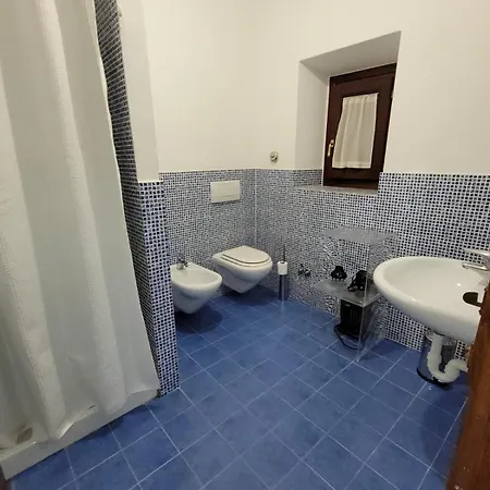 Poggio Di Sole Лакона